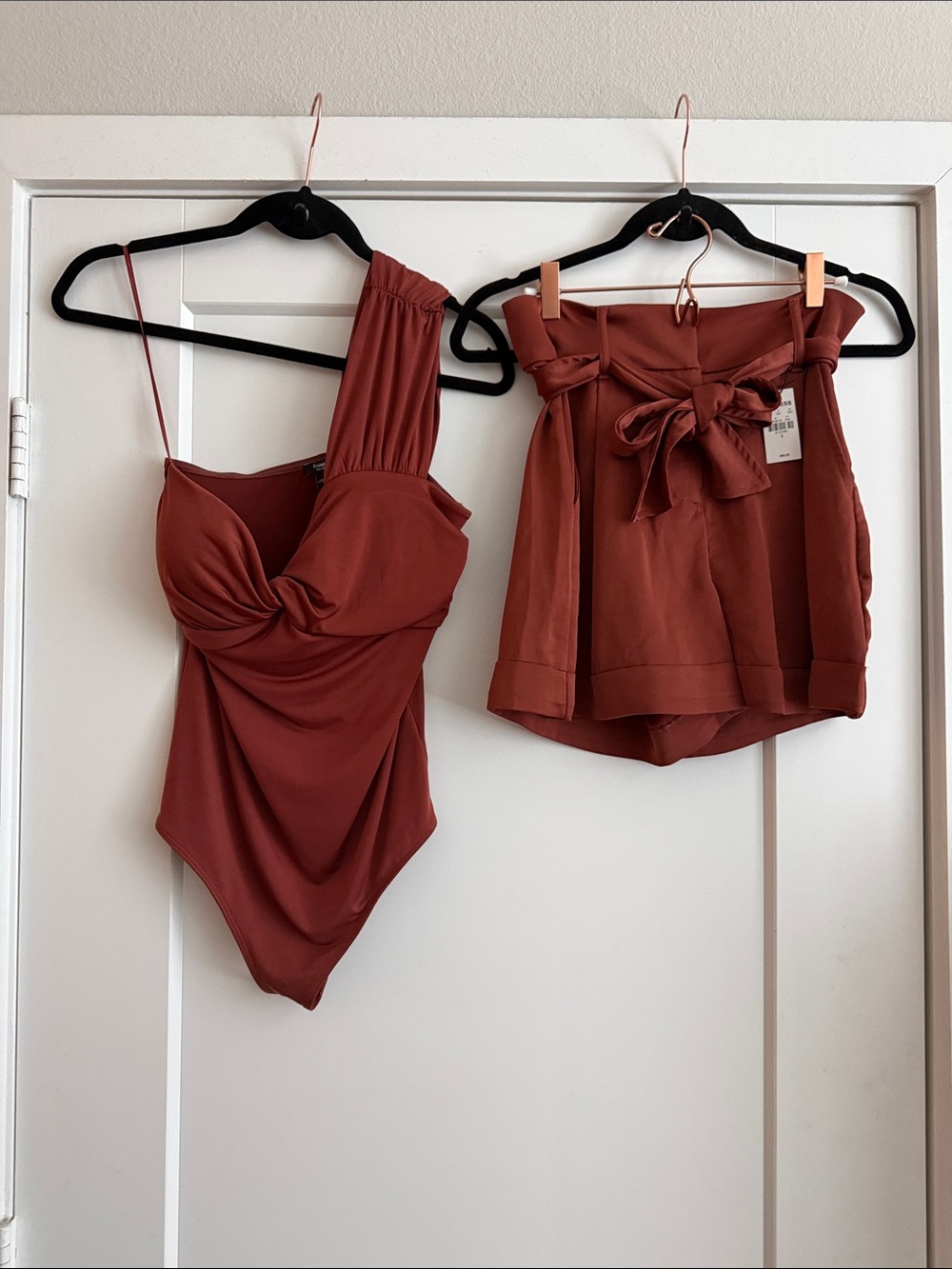 Express Rust One-Shoulder Bodysuit & Tie-Waist Shorts Set